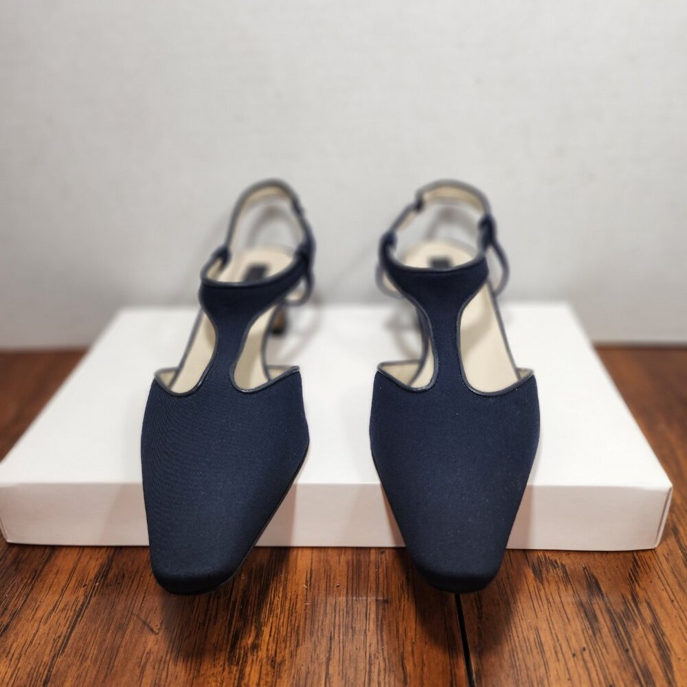 Italian KING NAVY WITH KITTEN HEEL NEW IN BOX